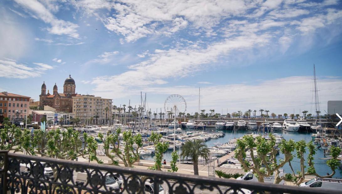 Hotel Du Vieux Port Saint-Raphaël Dış mekan fotoğraf
